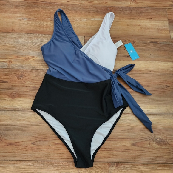Cupshe One-Piece Swimsuit Womens M Blue Colorblock NEW - Picture 1 of 5